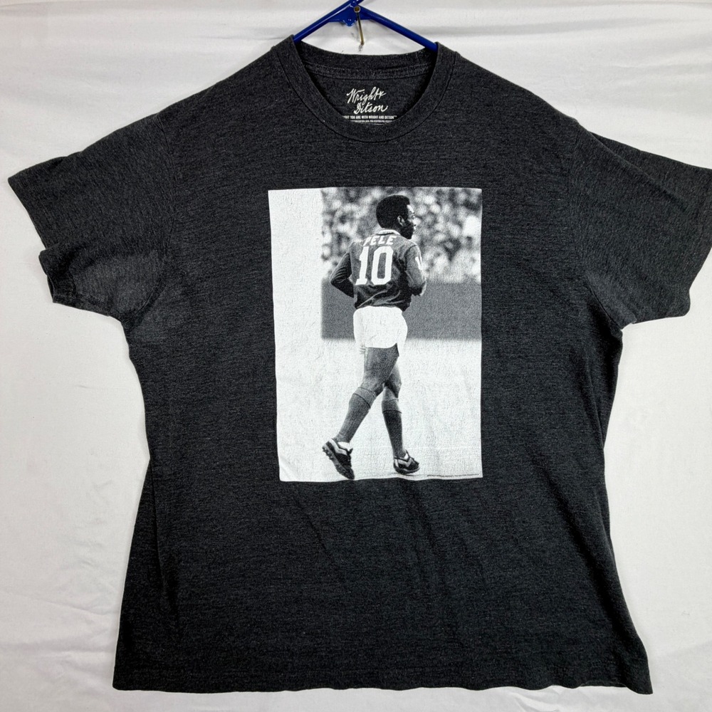 Wright and Ditson Pele Graphic T-Shirt Large Charcoal Grey Soccer Legend Tee